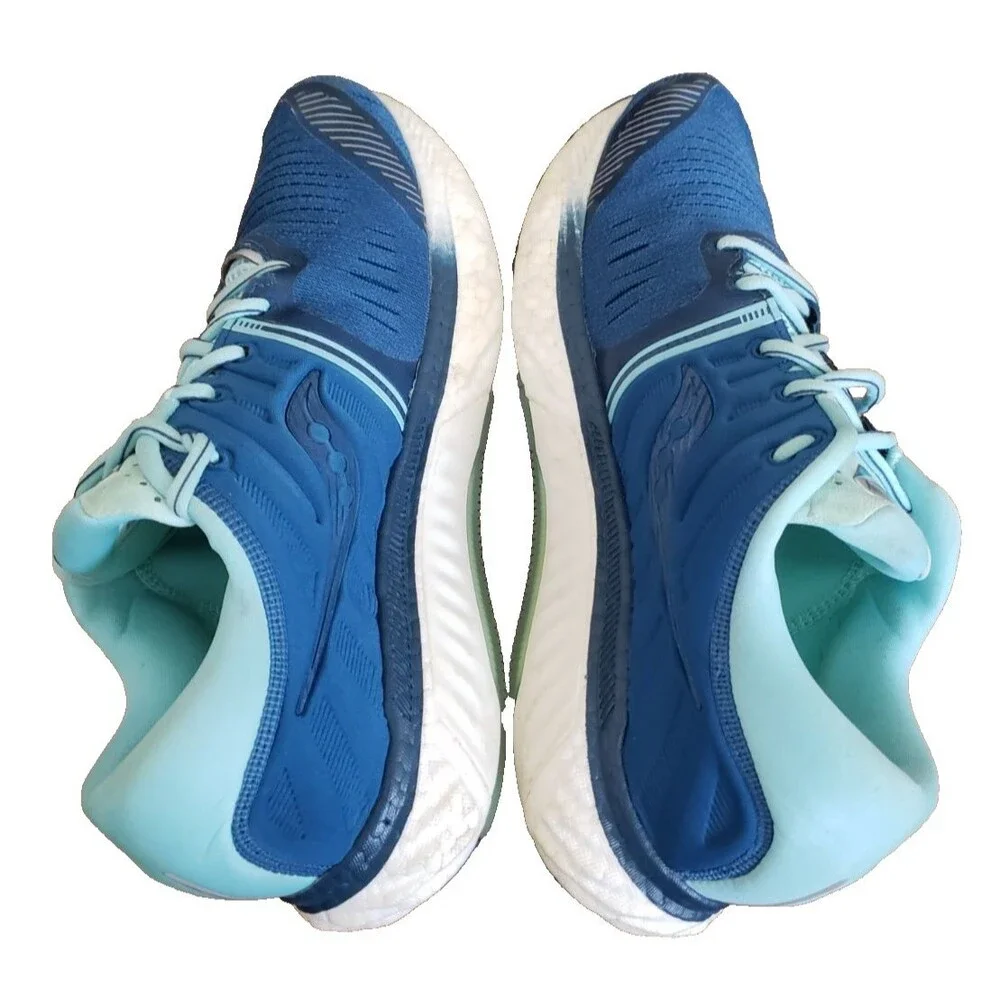 Saucony Hurricane 22 Sneakers Women's Size 10.5 Blue Training Running Shoe